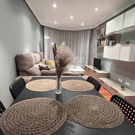 Apartamento En El Centro De Сантонья Екстер'єр фото